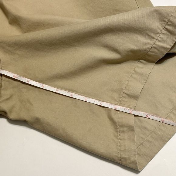 Peter Millar Khaki Shorts Mens Size 38 Beige Performance Golf Activewear Chino - Picture 6 of 9